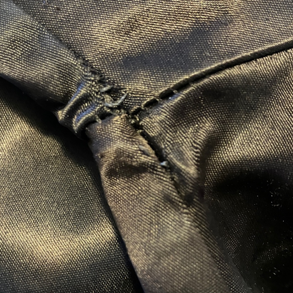 3/$45 Women's Black Nylon Lightweight ZIPPERED Bomber STYLED Jacket Size Petite - Picture 3 of 4